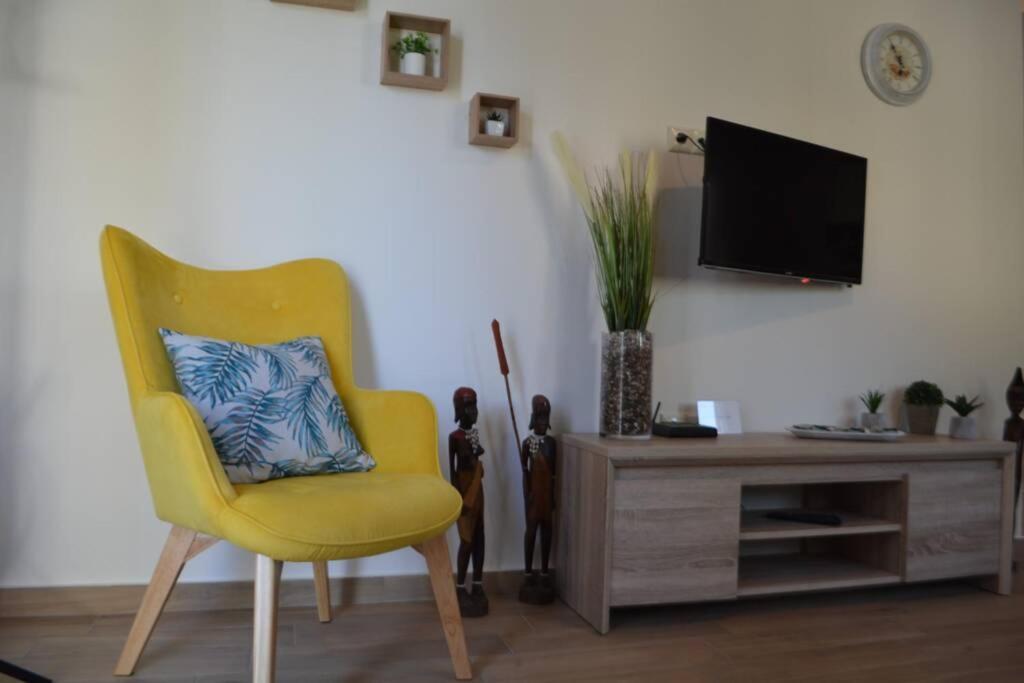 Marieli Apartment Perama  Extérieur photo